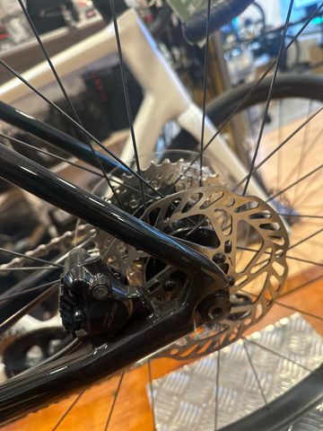 Tweedehands Giant TCR Advanced 2 2025 2025 Road & Gravel — afbeelding 20 van 23