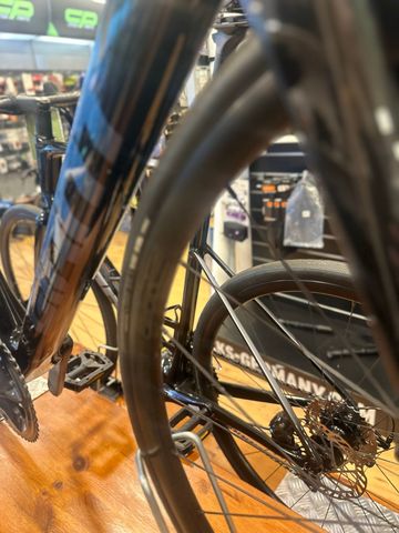 Tweedehands Giant TCR Advanced 2 2025 2025 Road & Gravel — afbeelding 22 van 23