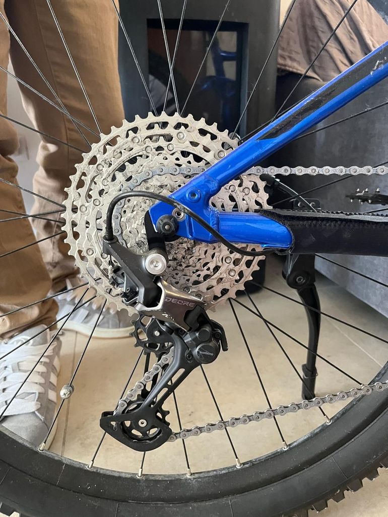 Used Giant Stance 2024 2024 Mountainbike, Azul — image 4 of 9