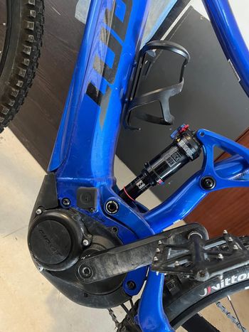 Used Giant Stance 2024 2024 Mountainbike, Azul — image 6 of 9
