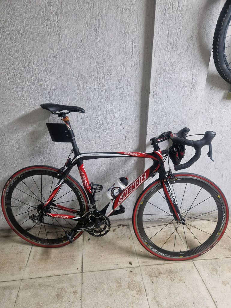 Used mendiz cayman Mendiz cayman Custom Shimano Ultegra 2012 Road & Gravel — image 1 of 6