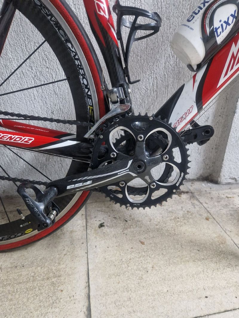 Used Mendiz cayman Custom Shimano Ultegra 2012 Road & Gravel, Red — image 4 of 6