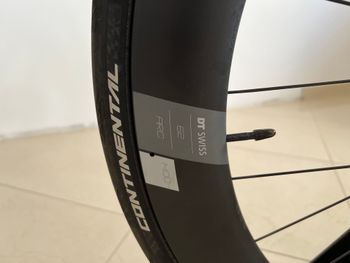 Used Canyon Ultimate CF SL 8 Aero LTD 2022 2022 Road & Gravel, Light Gray — image 3 of 10