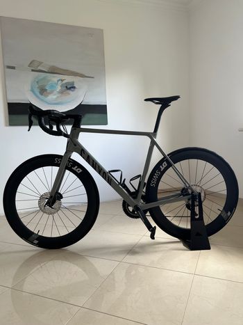 Used Canyon Ultimate CF SL 8 Aero LTD 2022 2022 Road & Gravel, Light Gray — image 6 of 10