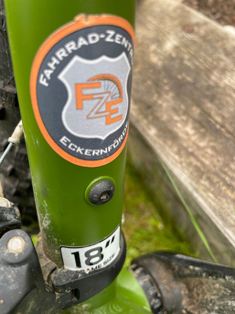 Used Stevens Stevens Custom Shimano Deore XT 2018 Mountainbike, Verde — image 7 of 7