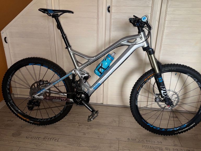 Used Mondraker Mondraker Foxy XR 2014 Mountainbike, Light Gray — image 3 of 4