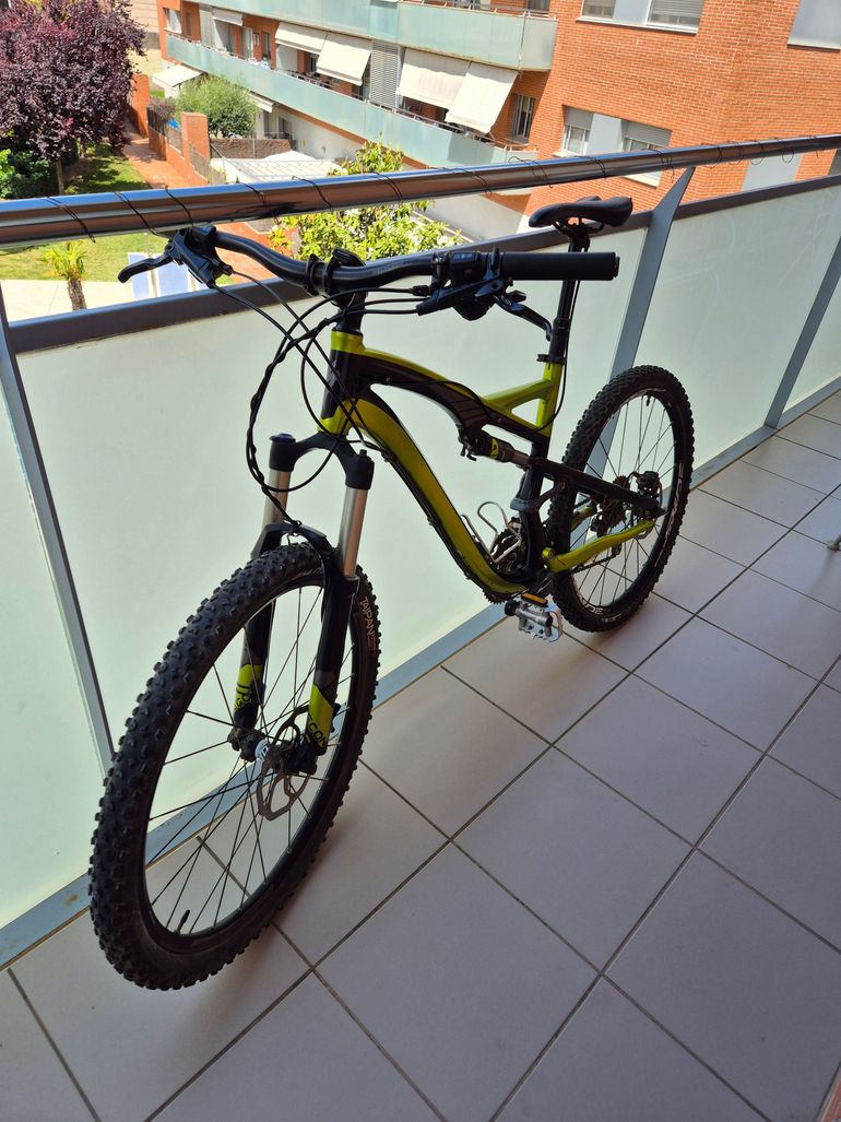 Used Specialized Camber Elite 2012 2012 Mountainbike, Green, 26 — image 2 of 8