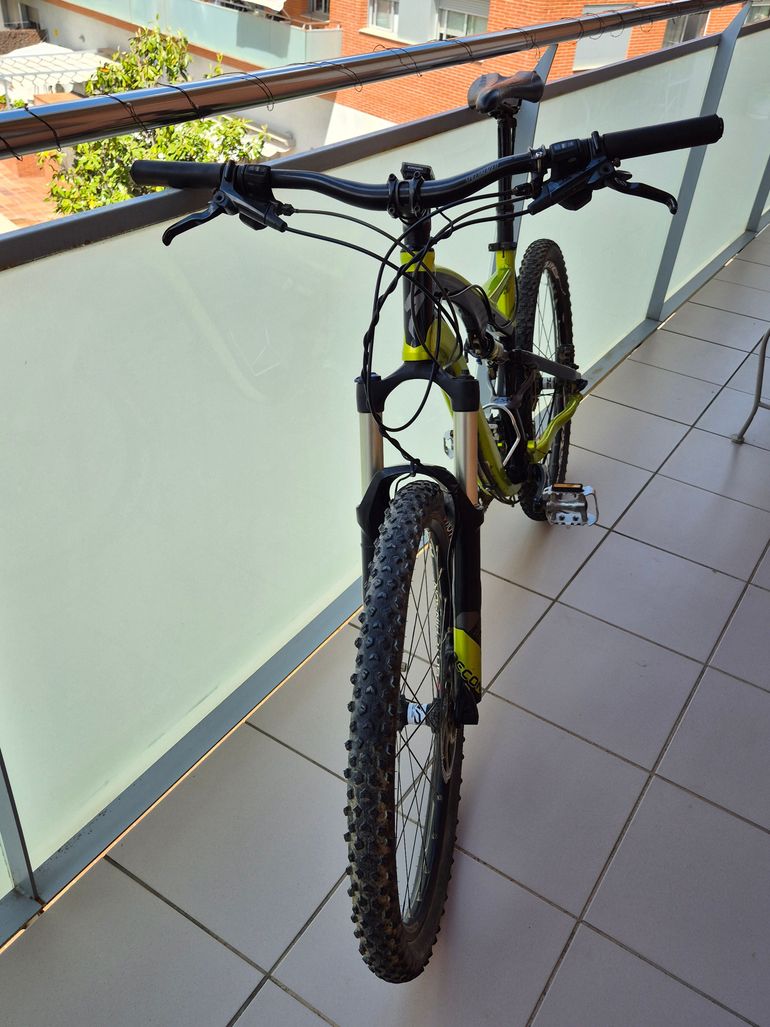 Used Specialized Camber Elite 2012 2012 Mountainbike, Green, 26 — image 8 of 8