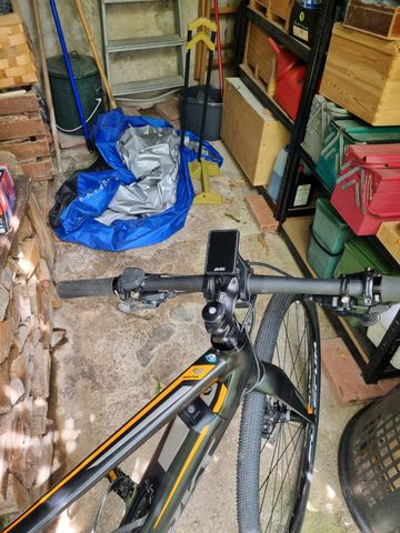 Used Montana Custom Shimano Ultegra 2022 Road & Gravel, Black — image 2 of 5