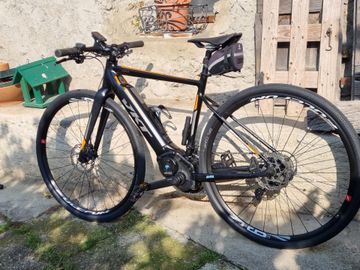 Used Montana Custom Shimano Ultegra 2022 Road & Gravel, Black — image 1 of 5