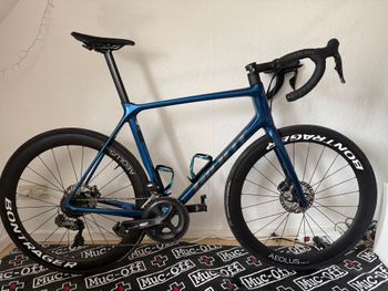 Used Giant TCR Advanced Pro 0 Disc 2021 2021 Road & Gravel, Blue — image 1 of 9