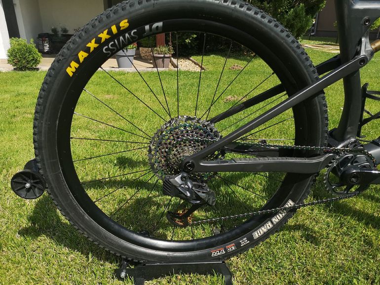 Used Orbea OIZ M LTD 2023 2023 Mountainbike, Black, 29 — image 4 of 10