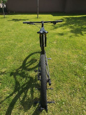 Orbea OIZ M LTD 2023 2023 Mountainbike usato, Nero — immagine 9 di 10