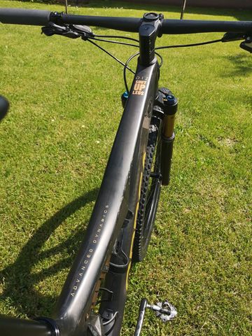 Orbea OIZ M LTD 2023 2023 Mountainbike usato, Nero — immagine 10 di 10