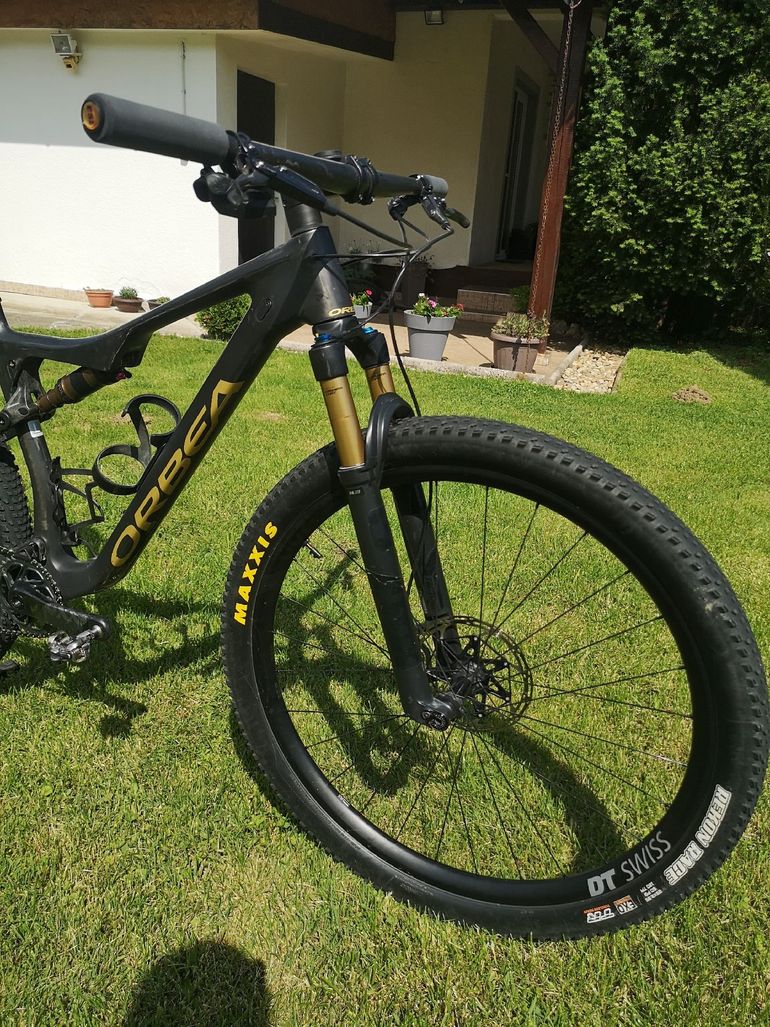 Used Orbea OIZ M LTD 2023 2023 Mountainbike, Black, 29 — image 6 of 10