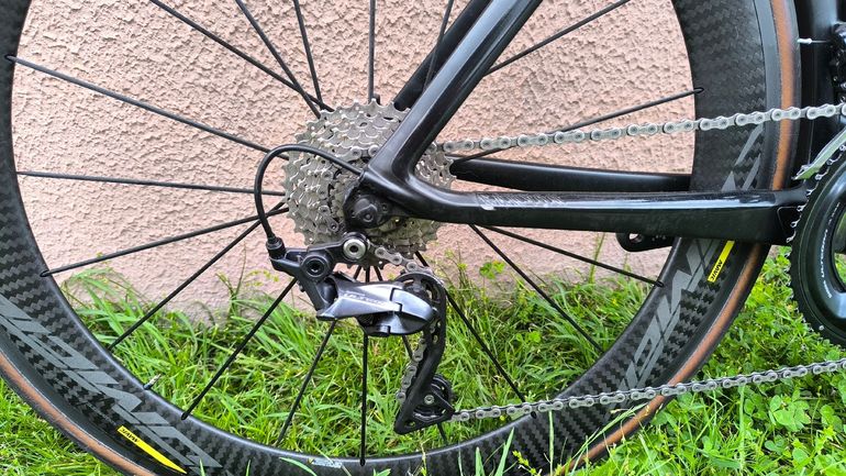 Used Canyon Speedmax CF 8.0 2018 2018 Road & Gravel, Black — image 6 of 12