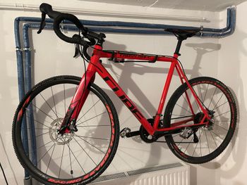 Used CUBE cross race Pro 2016 2016 Road & Gravel, Red — image 3 of 6