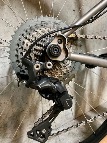 Tweedehands Genesis Tarn Shimano Deore XT 2022 Mountainbike — afbeelding 3 van 23