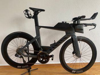 Used Canyon Speedmax CF 7 Di2 2025 2025 Road & Gravel, Light Gray — image 1 of 8