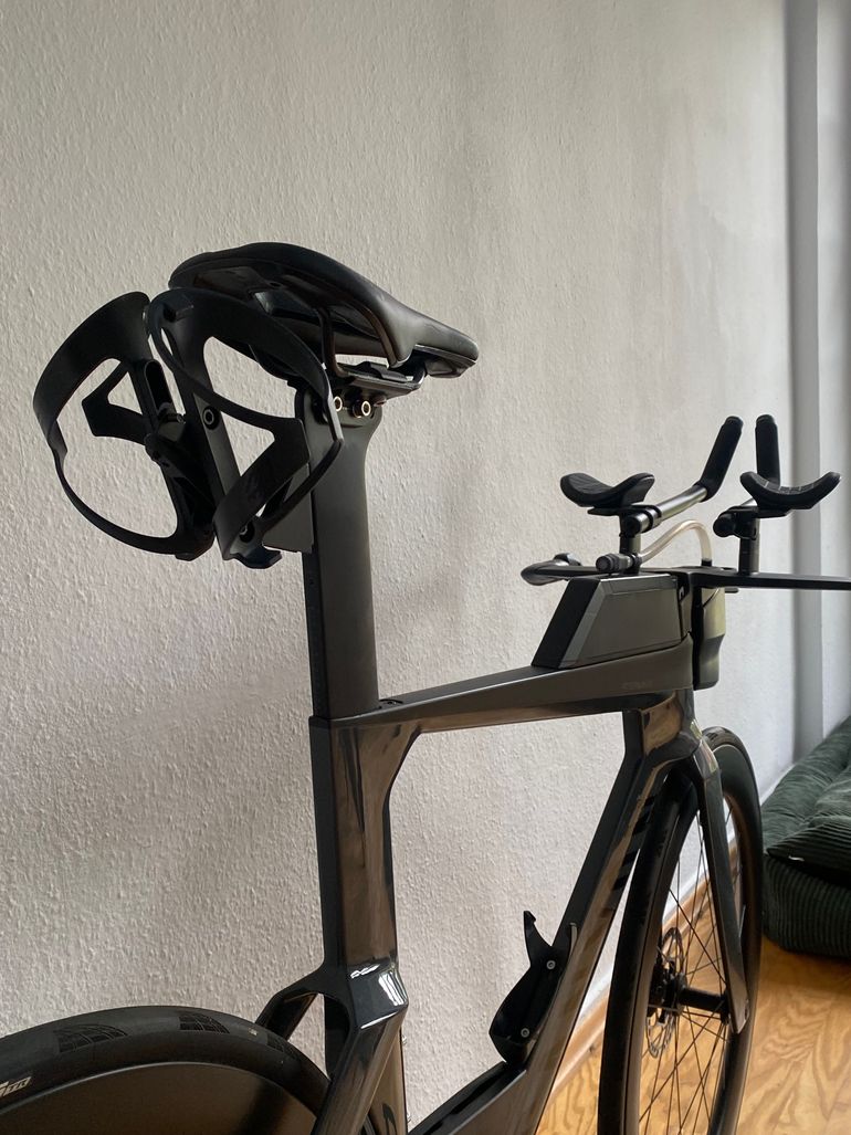Used Canyon Speedmax CF 7 Di2 2025 2025 Road & Gravel, Light Gray — image 6 of 8
