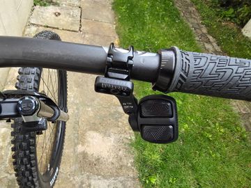 Brugt Lapierre Zesty CF 10.9 2025 2025 Mountainbike — billede 2 af 12