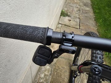 Brugt Lapierre Zesty CF 10.9 2025 2025 Mountainbike — billede 3 af 12