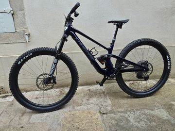 Brugt Lapierre Zesty CF 10.9 2025 2025 Mountainbike — billede 10 af 12