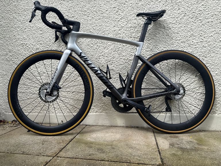 Used Specialized Tarmac SL7 Expert - Ultegra Di2 2021 2021 Road & Gravel, Light Gray — image 2 of 9