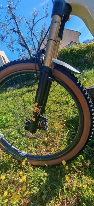Gebrauchtes Bold Linkin 150 2024 Mountainbike, Weiß, 29 — Bild 11 von 16