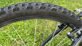 Used B Twin Rockrider Shimano Tourney 2016 Mountainbike — image 7 of 8