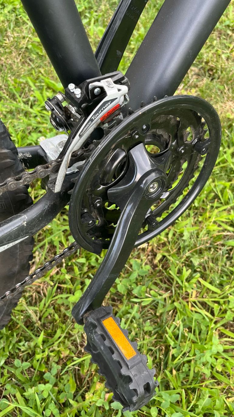 Used B Twin Rockrider Shimano Tourney 2016 Mountainbike — image 6 of 8