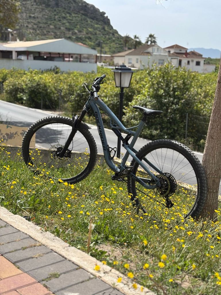 Used ROCKRIDER 29" All Mountain Mountain Bike AM 100 S 2021 2021 Mountainbike, Blue, 29 — image 2 of 8
