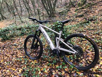 Tweedehands Focus Sam² 6.8 2022 Mountainbike — afbeelding 3 van 3