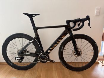 Canyon, Aeroad CFR AXS 2025