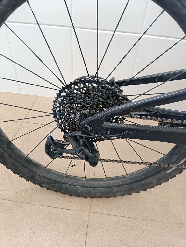 Used Scott Spark SRAM GX Eagle 2022 Mountainbike, Black — image 7 of 13