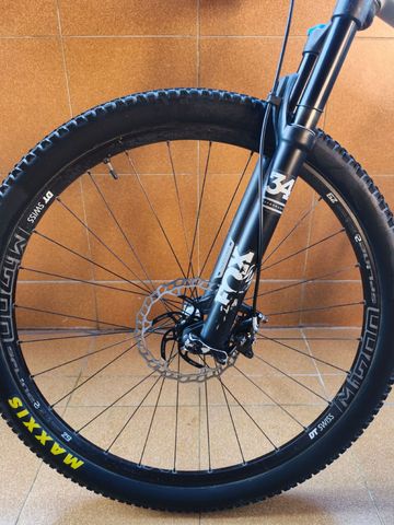 Used BMC speedfox 02 2017 2017 Mountainbike, Light Gray, 29 — image 8 of 9