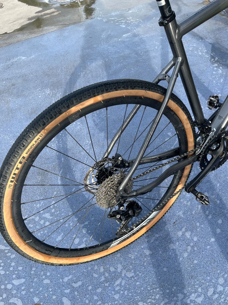 Used Megamo JAKAR 30 2024 2024 Road & Gravel, Black — image 3 of 12