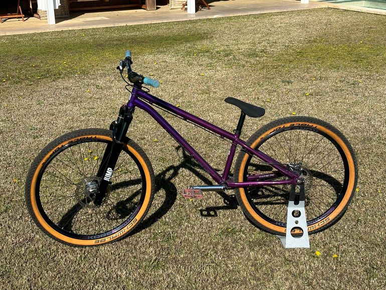 Used Saracen Amplitude Other 2018 Mountainbike — image 1 of 5