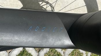 Used Scott Addict RC 20 2021 2021 Road & Gravel — image 4 of 17