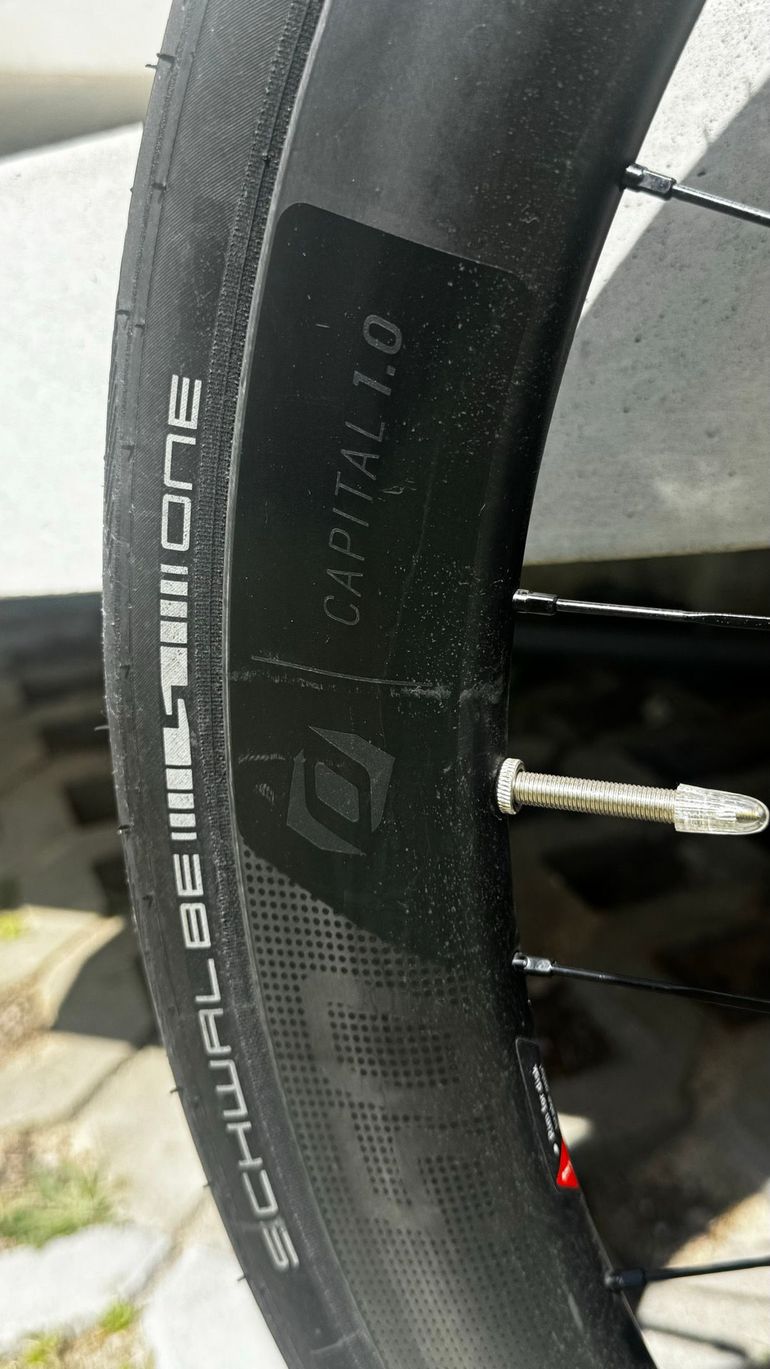 Used Scott Addict RC 20 2021 2021 Road & Gravel — image 9 of 17