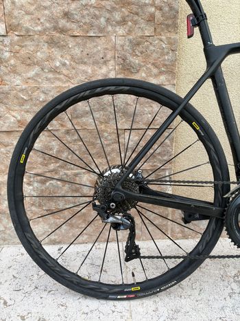 Used Canyon Endurace CF SL 8 Disc AERO 2022 2022 Road & Gravel, Black — image 3 of 8