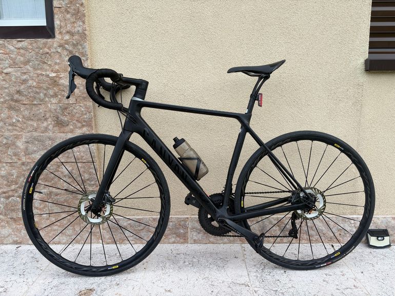 Used Canyon Endurace CF SL 8 Disc AERO 2022 2022 Road & Gravel, Black — image 1 of 8