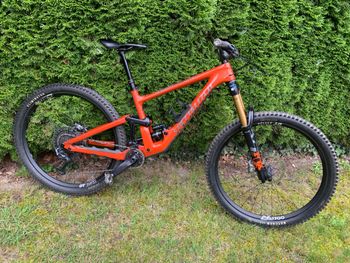 Specialized, Enduro 2023, Fox 38 / Magura MT7