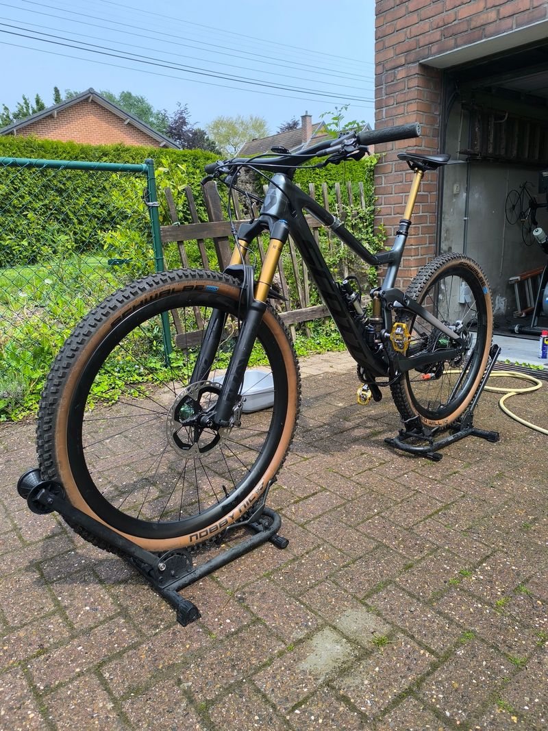 Used Scott Genius 900 Ultimate AXS 2020 2020 MTB