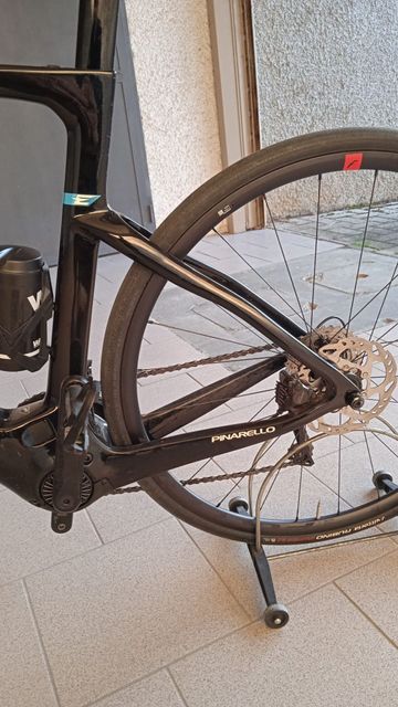 Used Pinarello NYTRO E5 ROAD - 105 Di2 2024 2024 Road & Gravel, Black — image 6 of 11