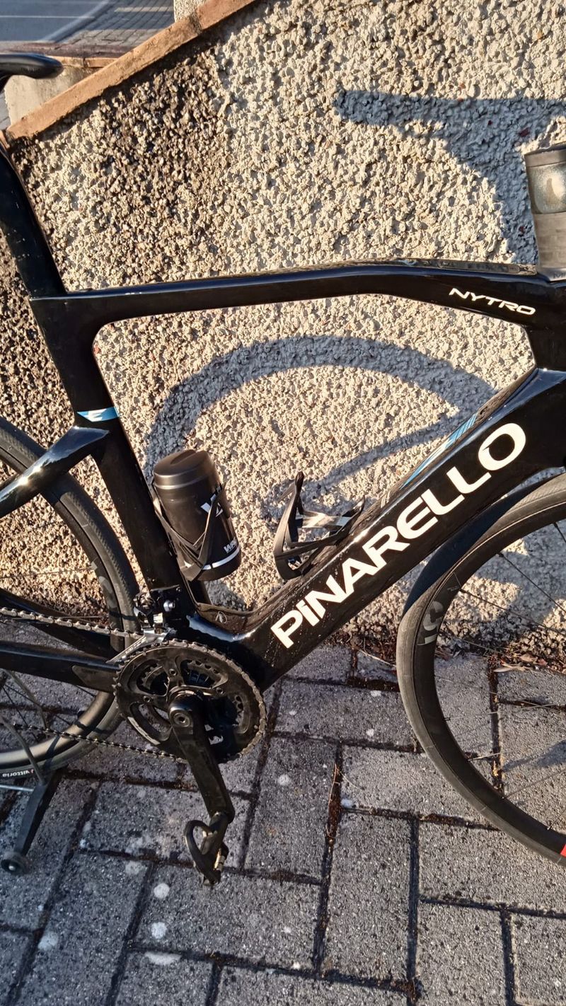 Used Pinarello NYTRO E5 ROAD - 105 Di2 2024 2024 Road & Gravel, Black — image 4 of 11
