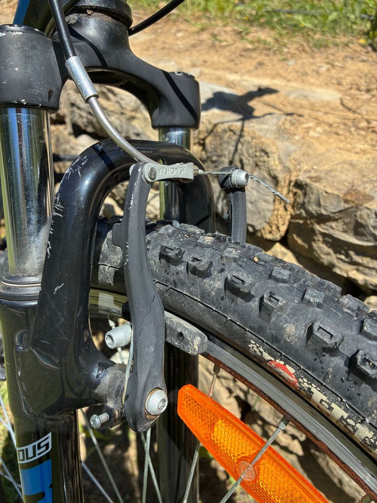 Used Serious Rockville Other Shimano 2020 Mountainbike — image 6 of 7