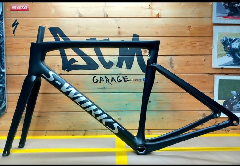 Used Specialized Specialized Tarmac SL7 Frameset 2022 Road & Gravel, Black — image 1 of 62