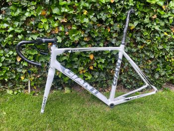 Used Giant Tcr Frameset 2015 Road & Gravel, Bianco — image 8 of 10
