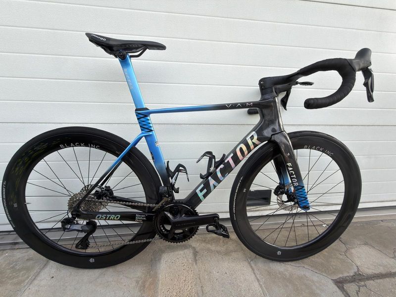 Used Factor Ostro Shimano Ultegra Di2 2026 Road & Gravel